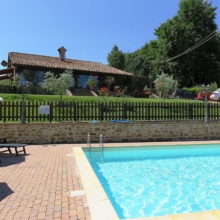 Agriturismo Ponte Di Riocchio Губбио Экстерьер фото
