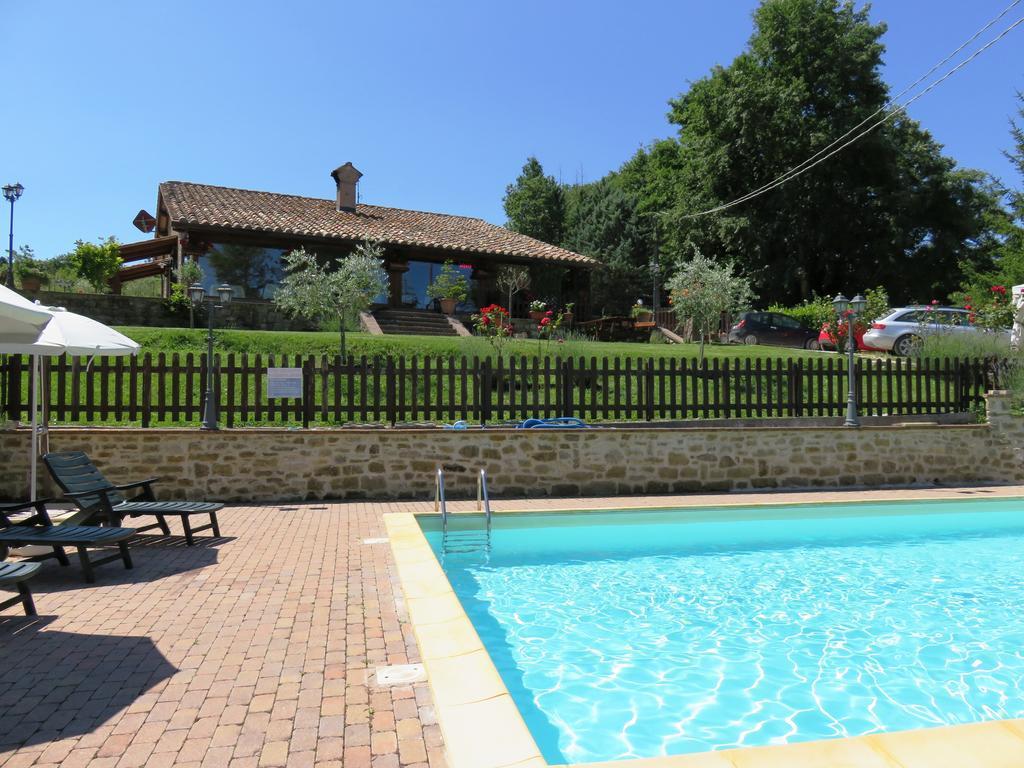 Agriturismo Ponte Di Riocchio Губбио Экстерьер фото